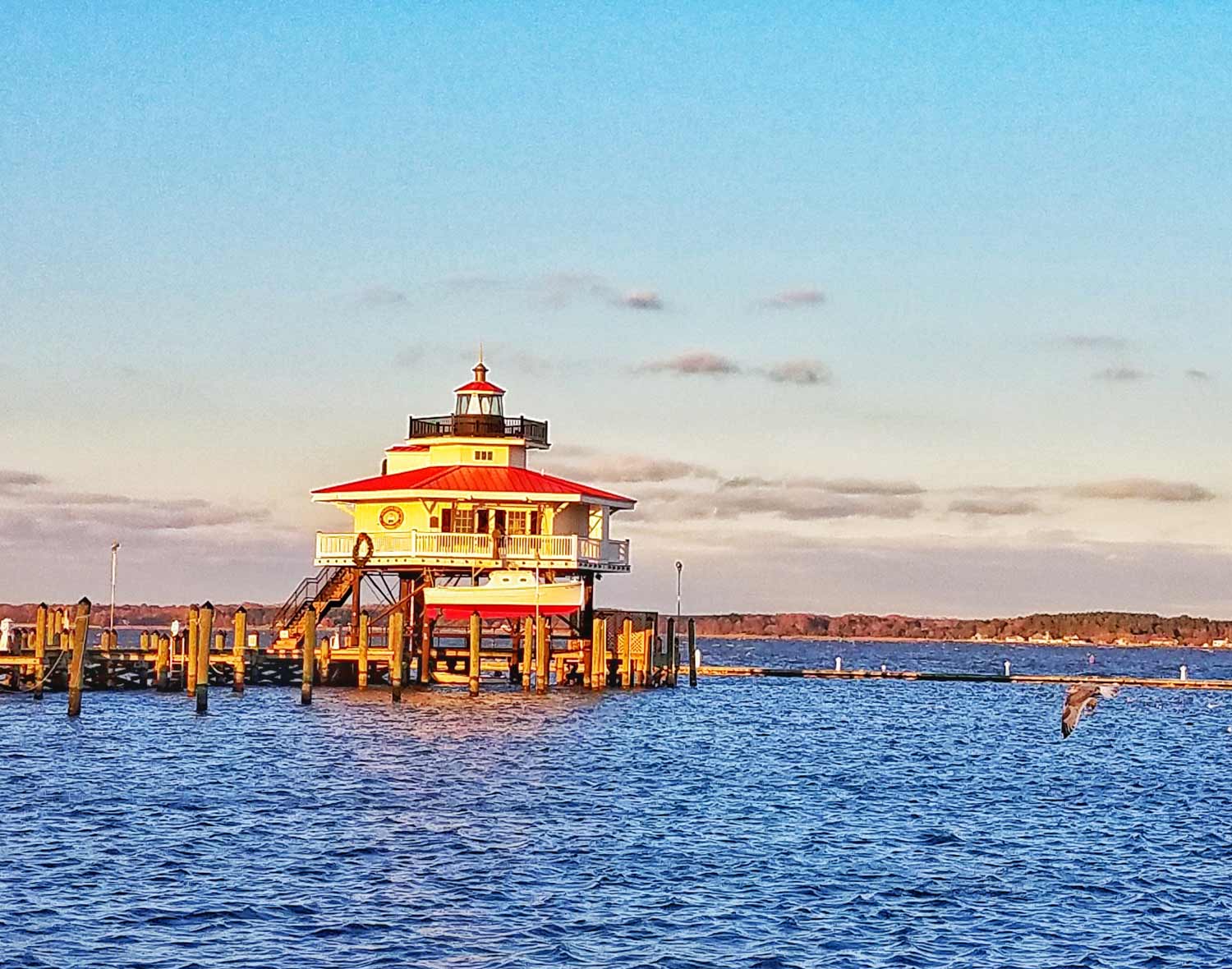  Lighthouse replica that guided vessels up and down the Choptank River in the past.